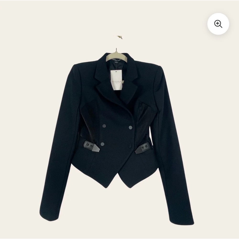 Alexander Wang Black Double-Breasted Cropped Tailored Blazer